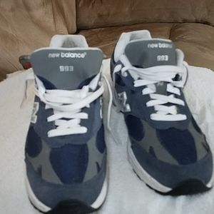 New Balance KJ993NVG